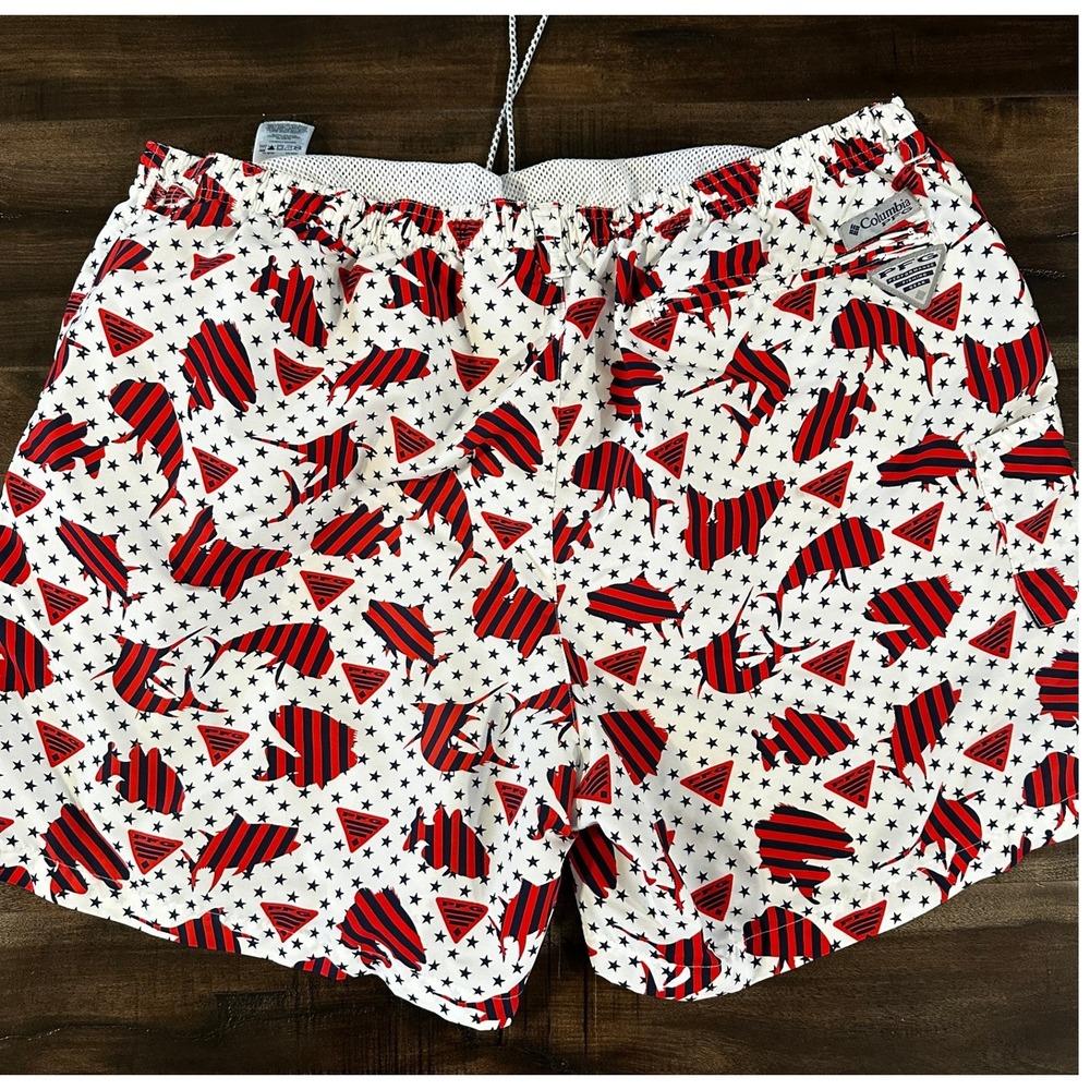 Columbia PFG Mens XL White Red Blue Fish Star Americana Fishing Shorts XL